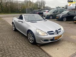 Grijs (metallic) Gebruikt 2006 Mercedes SLK280 Cabriolet | € 8.995 (Goede deal)