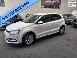 Wit Gebruikt 2015 VW Polo Comfortline Hatchback | € 8.450 (Goede deal)
