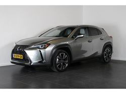 Grijs Gebruikt 2020 Lexus UX Executive Line SUV | € 32.950 (Eerlijke prijs)