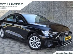 Zwart Gebruikt 2021 Audi A3 Proline Sedan | € 27.235
