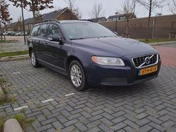 Blauw (metallic) Gebruikt 2009 Volvo V70 Kinetic Stationwagen | € 8.800