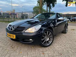 Zwart, metallic lak Gebruikt 2007 Mercedes SLK280 Cabriolet | € 10.299 (Goede deal)