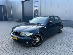 Zwart Gebruikt 2006 BMW 116 Hatchback | € 900 (Super prijs)