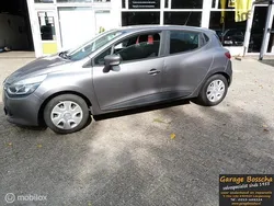 Grijs Gebruikt 2015 Renault Clio IV Expression Hatchback | € 5.250 (Super prijs)