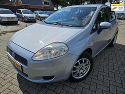 Grijs Gebruikt 2006 Fiat Grande Punto Dynamic Hatchback | € 1.399 (Eerlijke prijs)