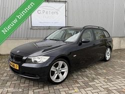 Zwart Gebruikt 2008 BMW 318 Executive Stationwagen | € 3.990 (Goede deal)
