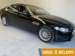 Zwart Gebruikt 2017 Jaguar XE Pure Sedan | € 9.950