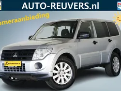 Zilver Gebruikt 2014 Mitsubishi Pajero Instyle SUV | € 19.900
