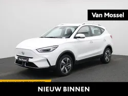 Wit Gebruikt 2023 MG ZS Comfort Sedan | € 21.900 (Eerlijke prijs)