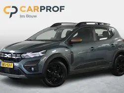Groen Gebruikt 2023 Dacia Sandero Expression Hatchback | € 18.950 (Eerlijke prijs)