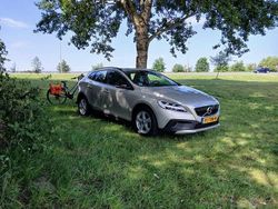 Bruin Gebruikt 2017 Volvo V40 CC Stationwagen | € 16.500 (Goede deal)