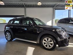 Zwart Gebruikt 2021 Mini One Countryman Business SUV | € 22.945 (Iets duurder)