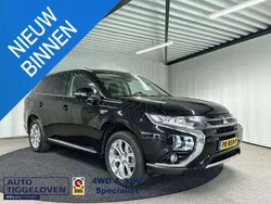Zwart Gebruikt 2017 Mitsubishi Outlander P-HEV SUV | € 22.000 (Iets duurder)