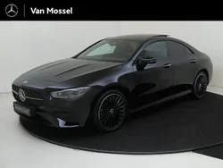 Zwart Gebruikt 2024 Mercedes CLA250e AMG line Sedan | € 45.945 (Super prijs)