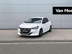 Wit Gebruikt 2022 Peugeot 208 Active Hatchback | € 15.940 (Eerlijke prijs)