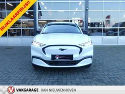 Wit Gebruikt 2023 Ford Mustang Mach-E SUV | € 36.950 (Eerlijke prijs)
