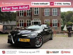 Zwart Gebruikt 2017 Alfa Romeo Giulia Super Sedan | € 16.000 (Eerlijke prijs)