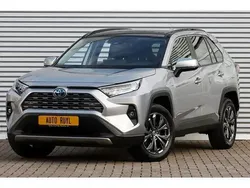 Zilver Gebruikt 2023 Toyota RAV4 Hybrid SUV | € 39.945 (Super prijs)