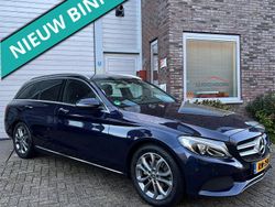 Blauw (metallic) Gebruikt 2017 Mercedes C180 Business Stationwagen | € 20.950 (Super prijs)