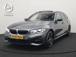 Grijs Gebruikt 2022 BMW 330e M Sport Stationwagen | € 35.880 (Goede deal)