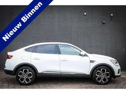 Wit Gebruikt 2022 Renault Arkana Techno SUV | € 22.950 (Goede deal)
