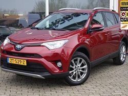 Rood Gebruikt 2018 Toyota RAV4 Executive SUV | € 25.950 (Goede deal)