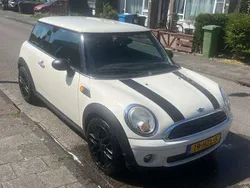 Wit Gebruikt 2009 Mini ONE Hatchback | € 3.200 (Eerlijke prijs)