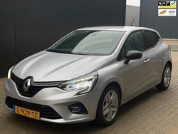 Grijs Gebruikt 2020 Renault Clio V Zen Hatchback | € 8.450 (Eerlijke prijs)