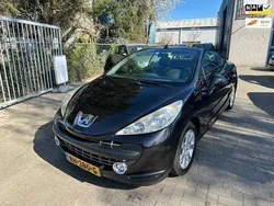 Zwart Gebruikt 2009 Peugeot 207 CC Cabriolet | € 3.899 (Eerlijke prijs)