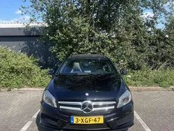 Zwart Gebruikt 2014 Mercedes A180 Ambition Stationwagen | € 11.500 (Goede deal)
