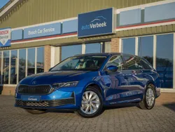 Blauw Gebruikt 2024 Skoda Octavia Business Line Stationwagen | € 37.440 (Duur)
