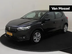 Zwart Gebruikt 2021 Dacia Sandero Comfort Hatchback | € 14.235 (Eerlijke prijs)