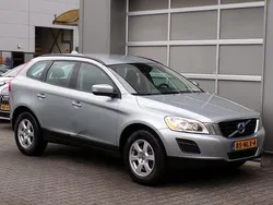 Grijs Gebruikt 2010 Volvo XC60 Kinetic SUV | € 9.950 (Goede deal)