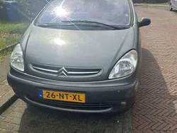Grijs Gebruikt 2004 Citroën Xsara Picasso MPV | € 750 (Goede deal)
