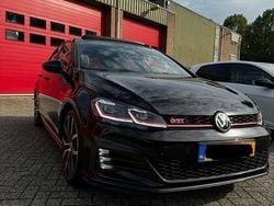 Zwart Gebruikt 2019 VW Golf VII GTI Stationwagen | € 25.995 (Goede deal)