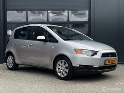 Grijs Gebruikt 2011 Mitsubishi Colt Edition Hatchback | € 2.599 (Eerlijke prijs)