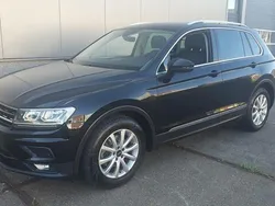 Zwart Gebruikt 2019 VW Tiguan Comfortline SUV | € 18.749 (Goede deal)