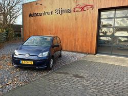 Blauw (metallic) Gebruikt 2013 VW up! take up! Hatchback | € 6.495 (Eerlijke prijs)