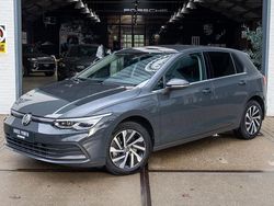Gebruikt 2021 VW e-Golf Style Hatchback | € 21.900 (Goede deal)