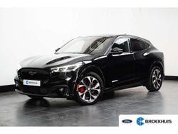 Zwart Gebruikt 2021 Ford Mustang Mach-E Extended Range SUV | € 30.800 (Eerlijke prijs)