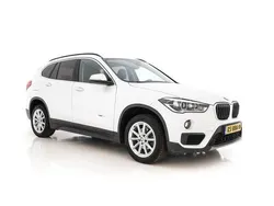 Mineral white metallic tricoat (wit metallic) Gebruikt 2016 BMW X1 Executive SUV | € 11.245