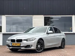 Grijs Gebruikt 2012 BMW 320 Executive Sedan | € 7.350 (Super prijs)