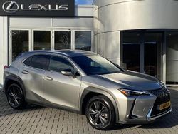 Grijs Gebruikt 2023 Lexus UX 250h SUV | € 34.900 (Eerlijke prijs)