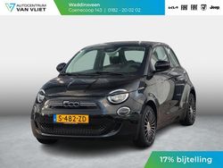 Nero onice (601) Gebruikt 2023 Fiat 500e Hatchback | € 20.889 (Eerlijke prijs)