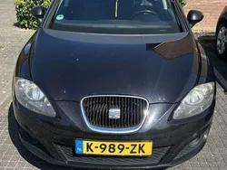 Zwart Gebruikt 2009 Seat Leon Reference MPV | € 2.800 (Goede deal)