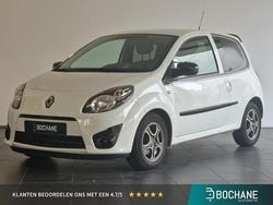 Blanc glacier Gebruikt 2011 Renault Twingo Collection Hatchback | € 3.640 (Eerlijke prijs)