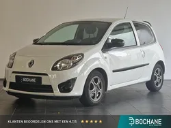 Blanc glacier Gebruikt 2011 Renault Twingo Collection Hatchback | € 4.250 (Iets duurder)