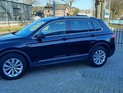 Zwart Gebruikt 2019 VW Tiguan Comfortline SUV | € 28.700 (Iets duurder)
