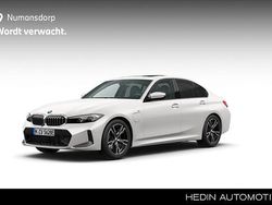 Wit Gebruikt 2025 BMW 330 M Sport Sedan | € 53.895 (Duur)
