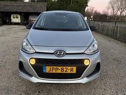 Grijs Gebruikt 2019 Hyundai i10 Premium Hatchback | € 12.950 (Goede deal)